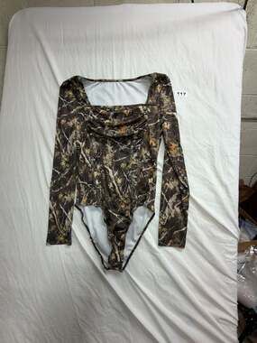 YOZY Women's Long Sleeve Ribbed Camouflage Print Bodysuit